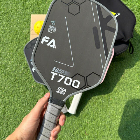 T700 Pro Bề Mặt Nhám Combo vợt PICKLEBALL Full Phụ Kiện